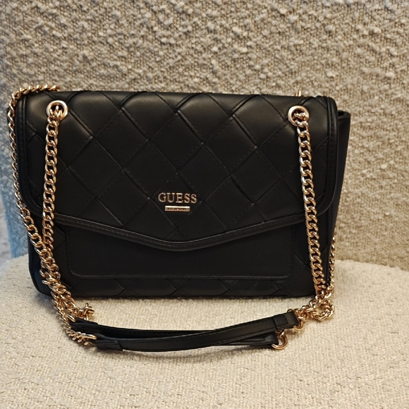 Guess Handbags - GUESS Quilted Black Chain Shoulder Bag